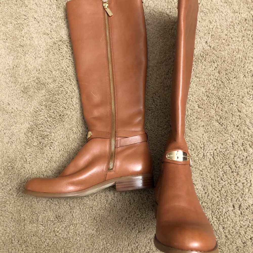 Michael Kors brown leather boots - Picture 2 of 8